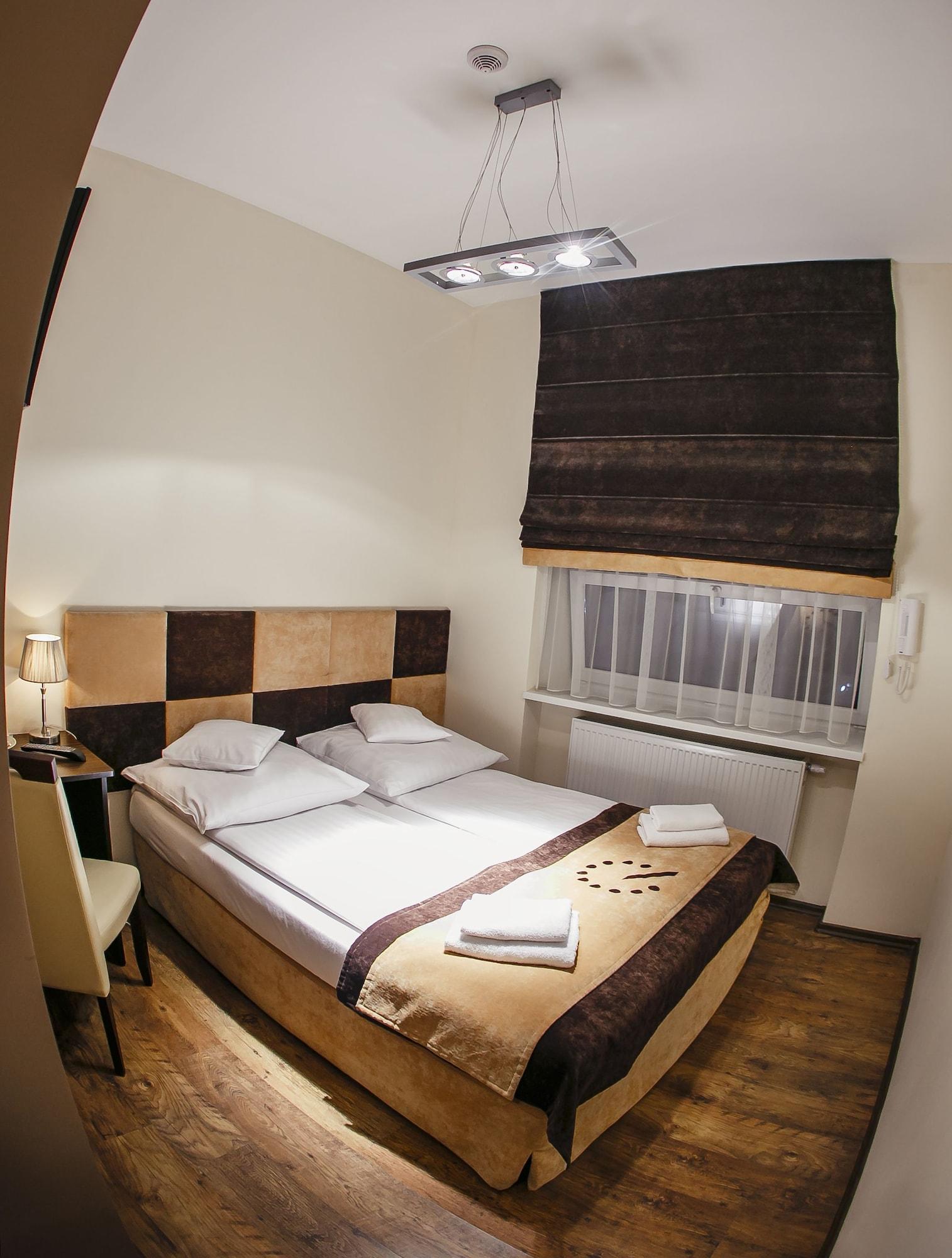وودج Boutique Hotel'S II Rewolucji المظهر الخارجي الصورة